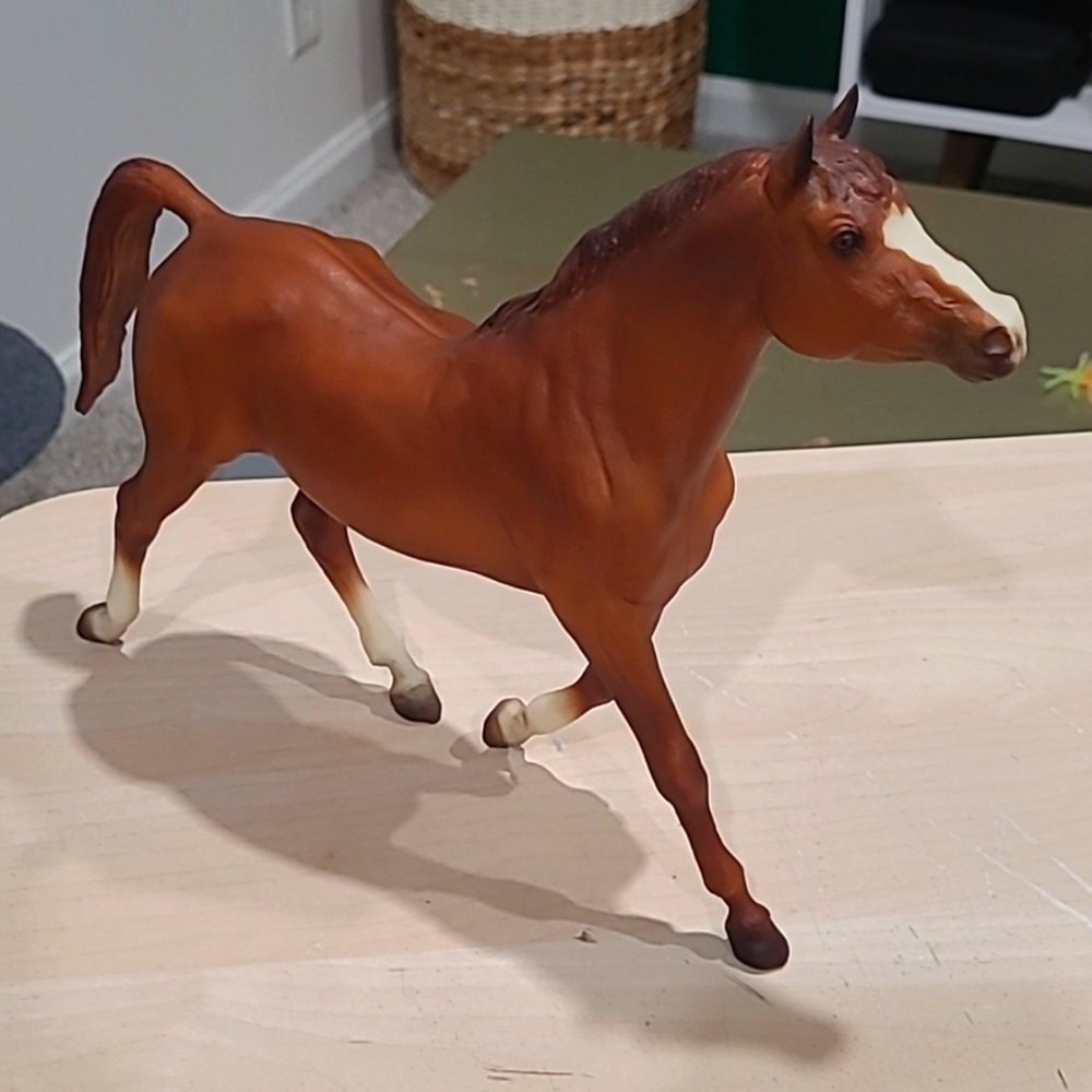 Breyer Trotting Chestnut Gelding